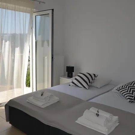 Black And White Spacious